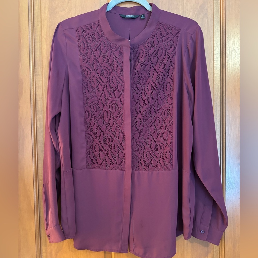 Simply Vera Vera Wang Burgundy Blouse